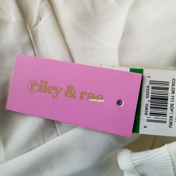 Riley and Rae Short Sleeves See Through Blouse Women's. Size Large. New With Tag - Picture 11 of 12